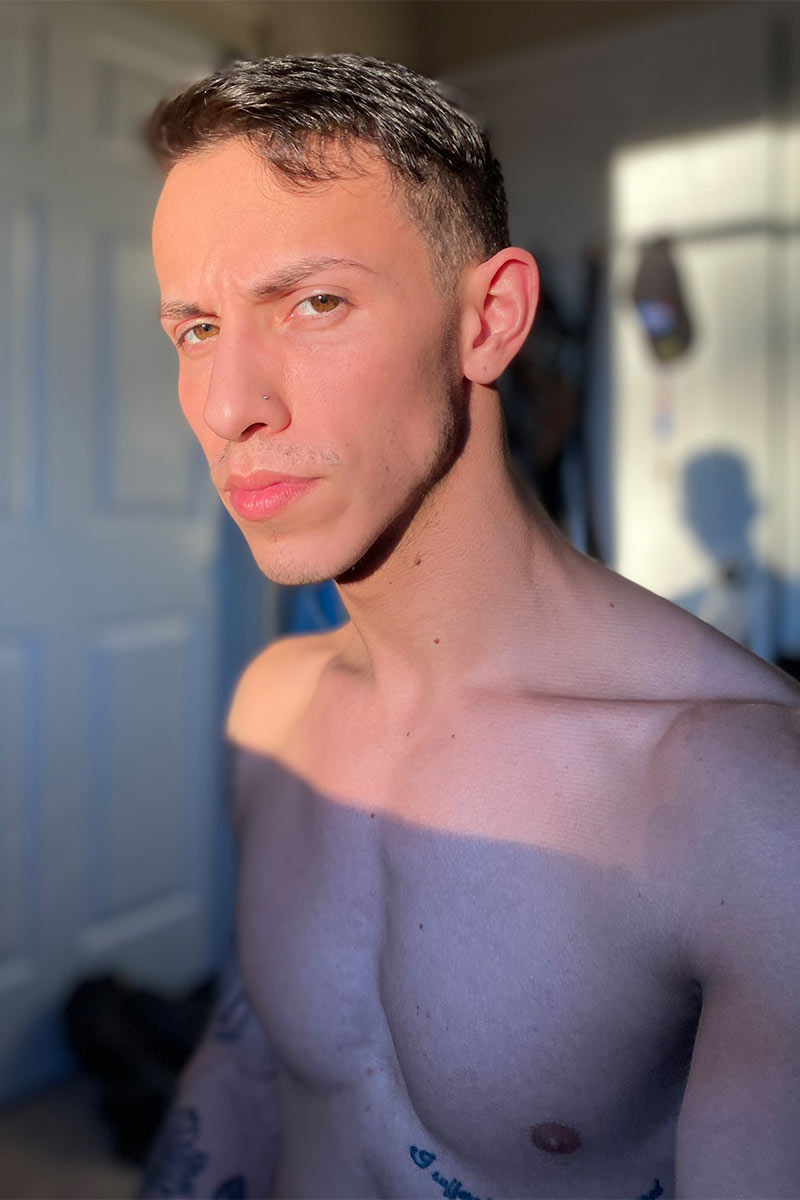 Des Irez performer profile