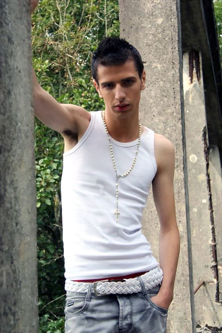 Allan Kix performer profile