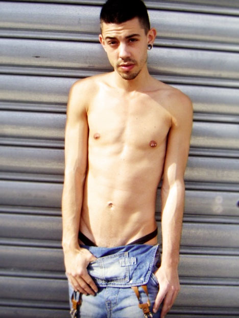 Elias Roy performer profile