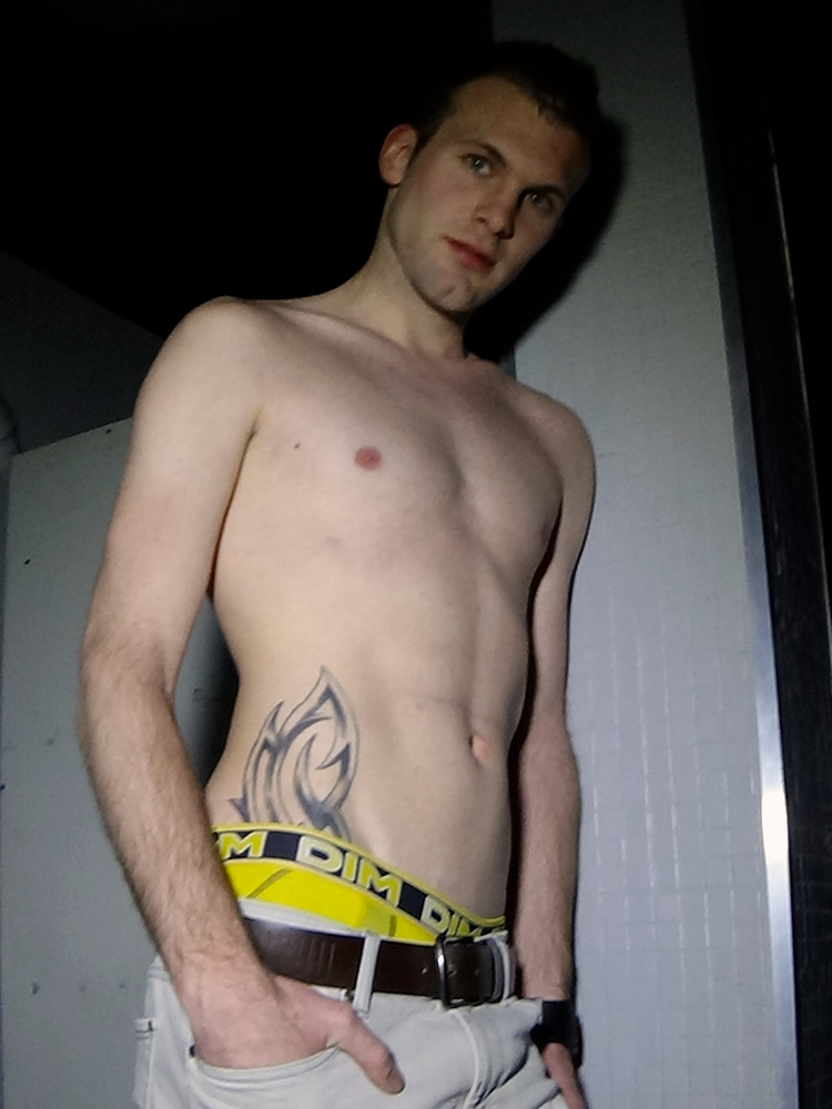 Charly Fox performer profile