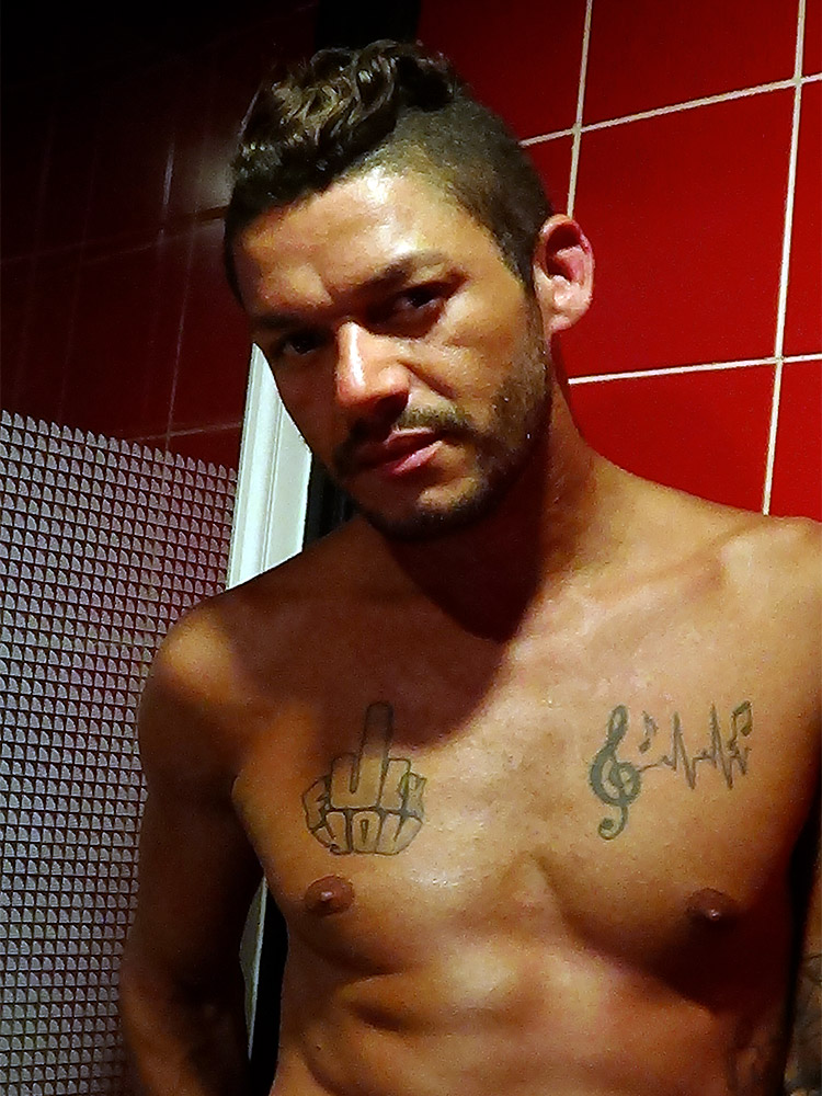 Esteban Diaz performer profile