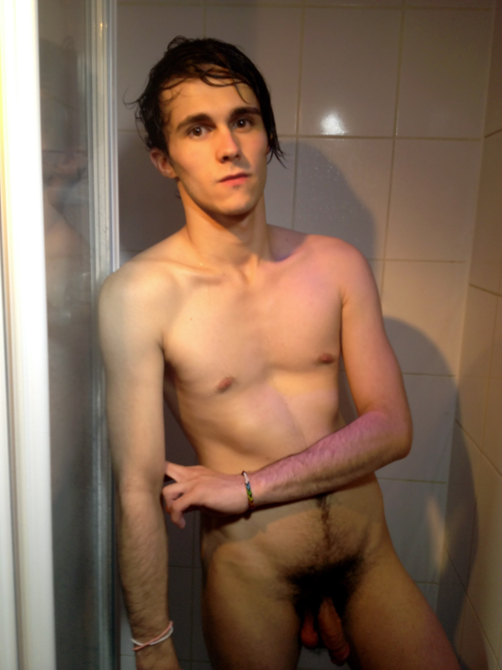 Nathan Surf performer profile
