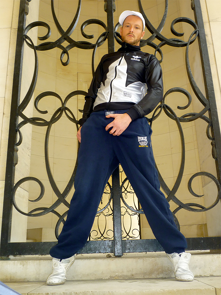 Dorian Wesh performer profile