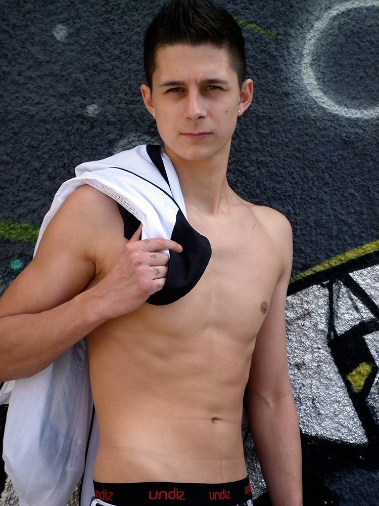 Sultan Fox performer profile