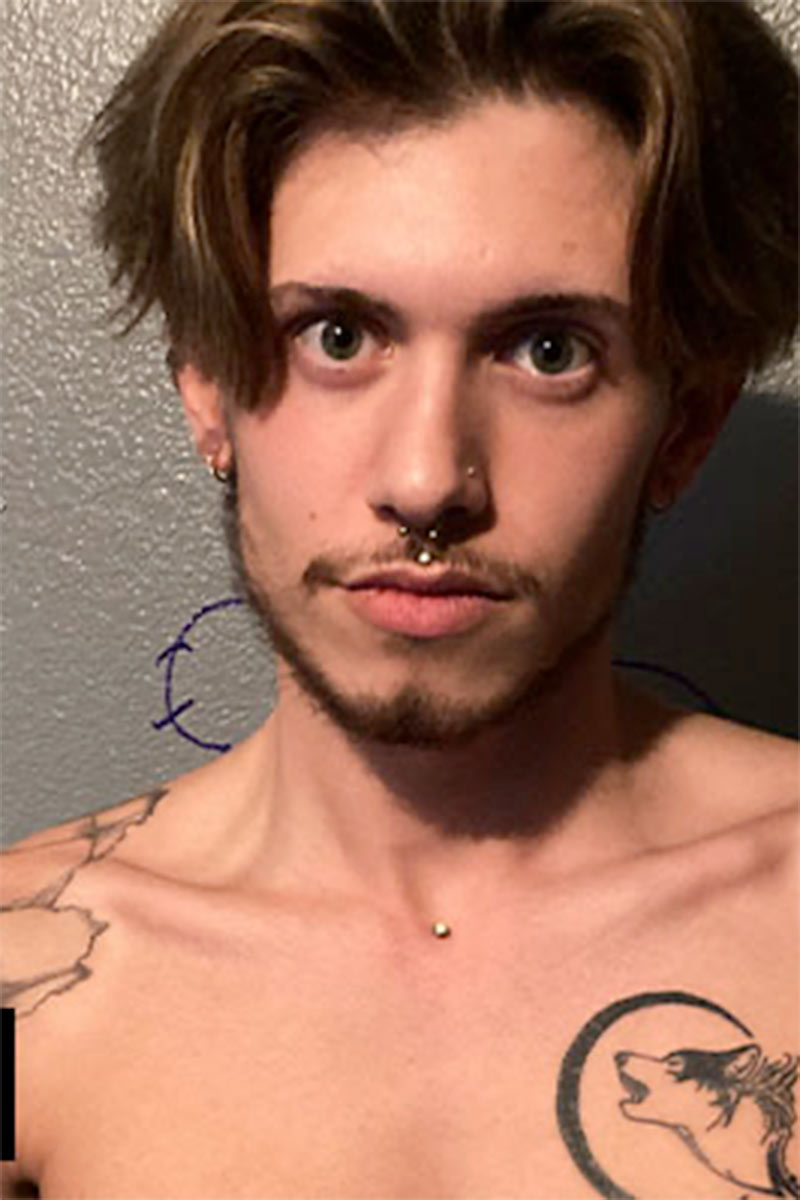 Jason Hills performer profile