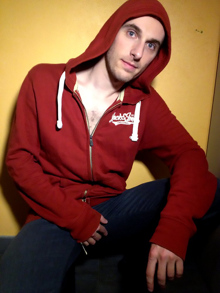 Artem performer profile
