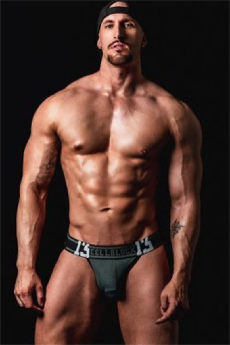 Travis Connor performer profile