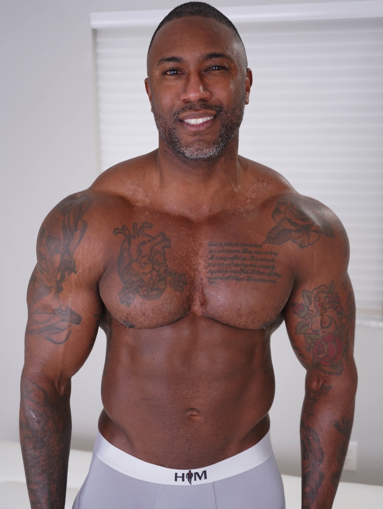 Vic Lowrey performer profile