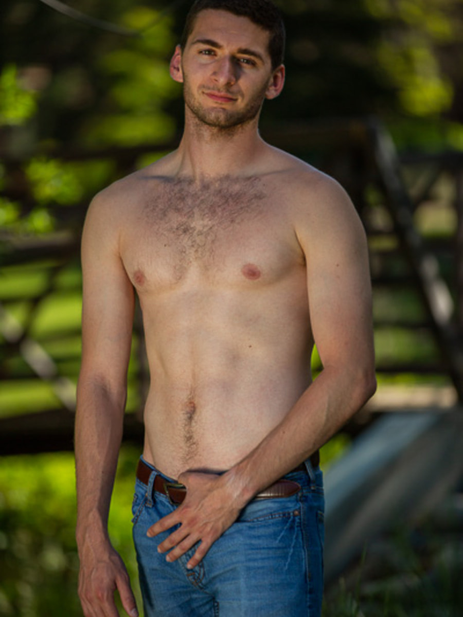 Johnny Cross performer profile