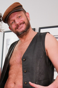 Ian Scott performer profile
