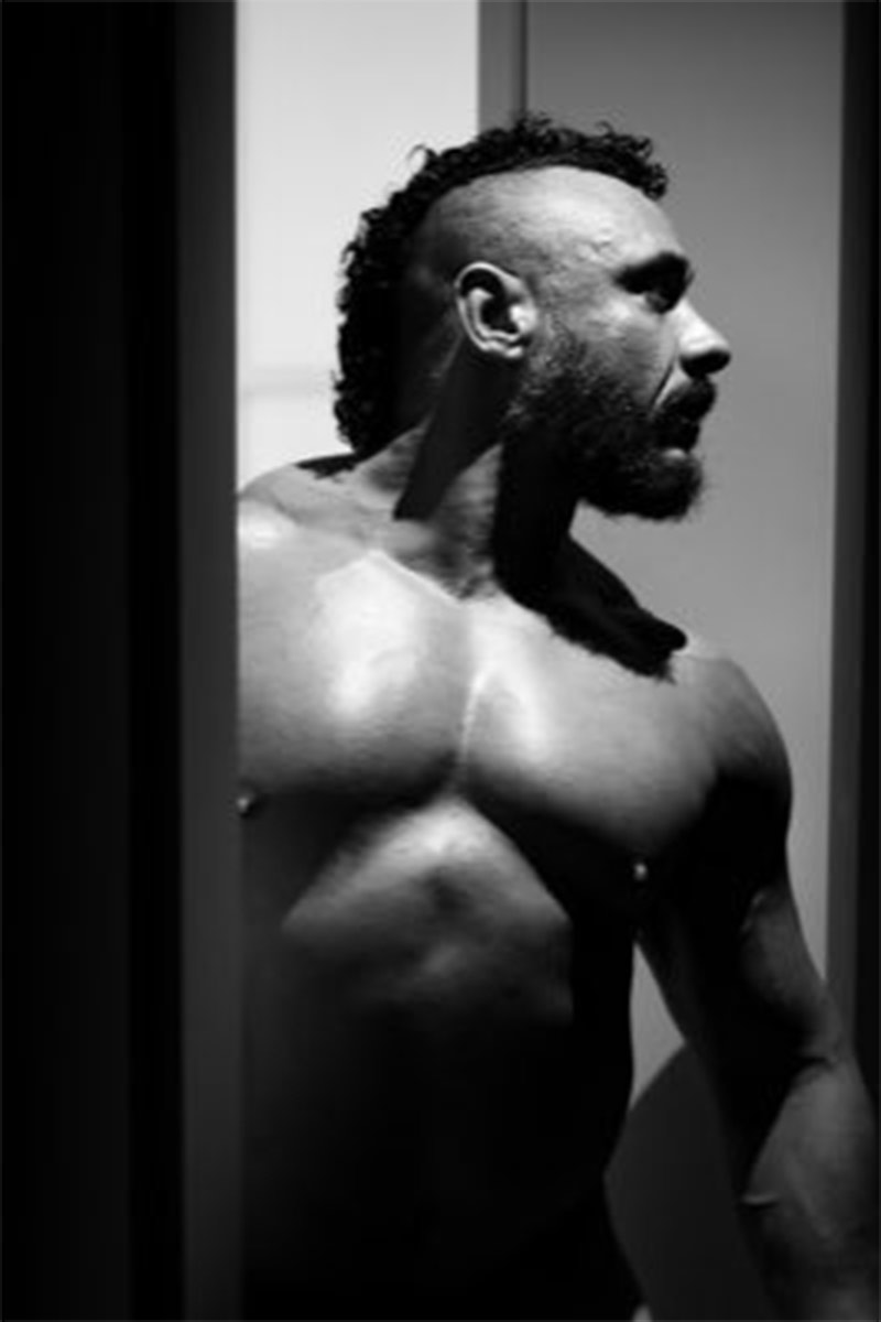 Max Phoenix performer profile