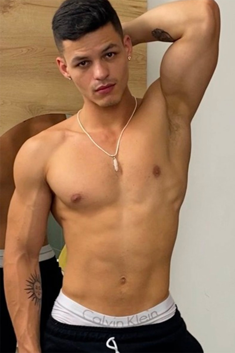 Max Camon performer profile