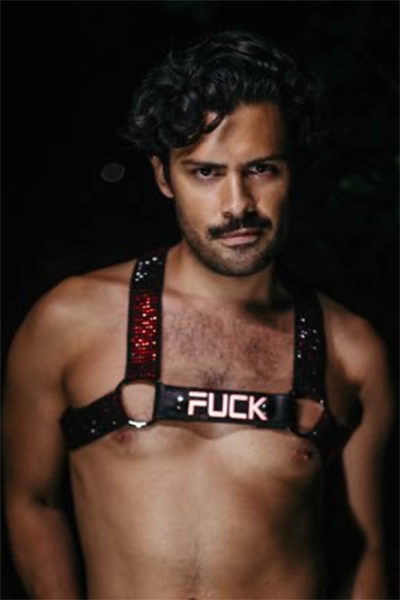 Leo Esteban performer profile