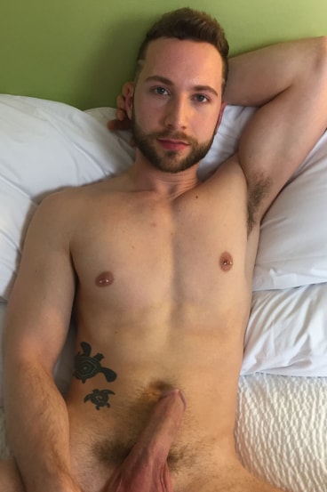 Christian Cummings performer profile