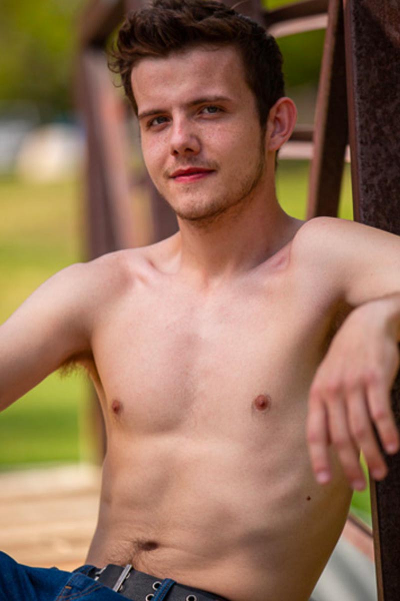 Logan Briggs performer profile