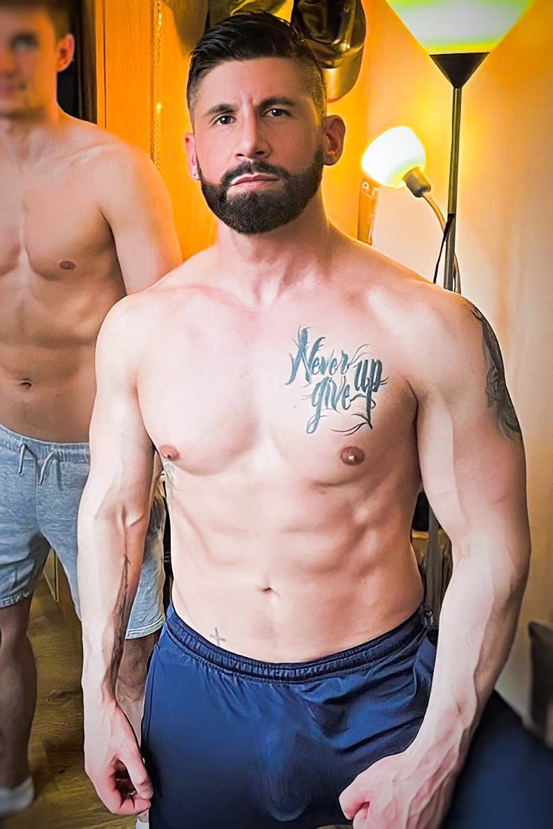 Justin Jett performer profile