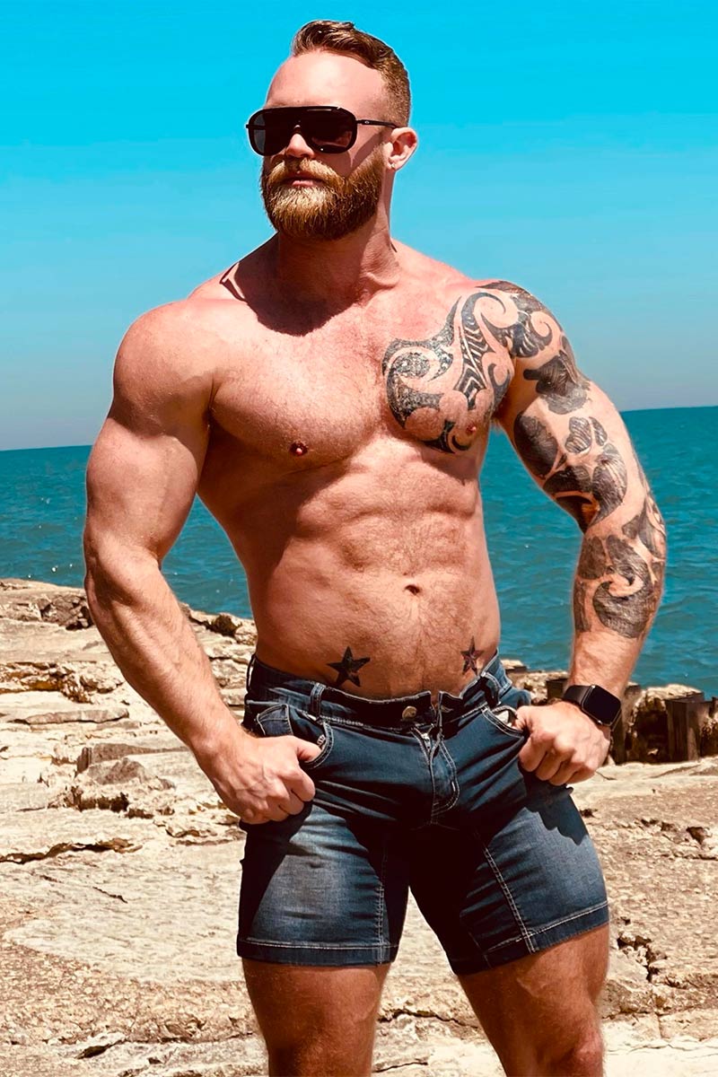Collin Wood performer profile