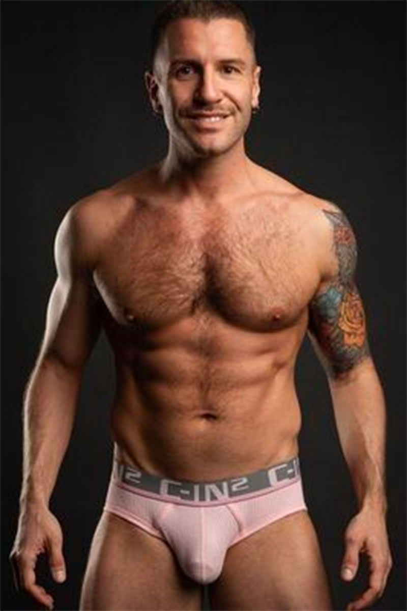 Zachary Minx performer profile