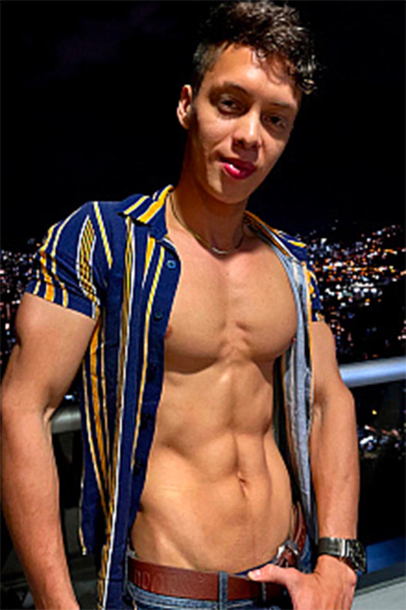 Ricky Iglesias performer profile