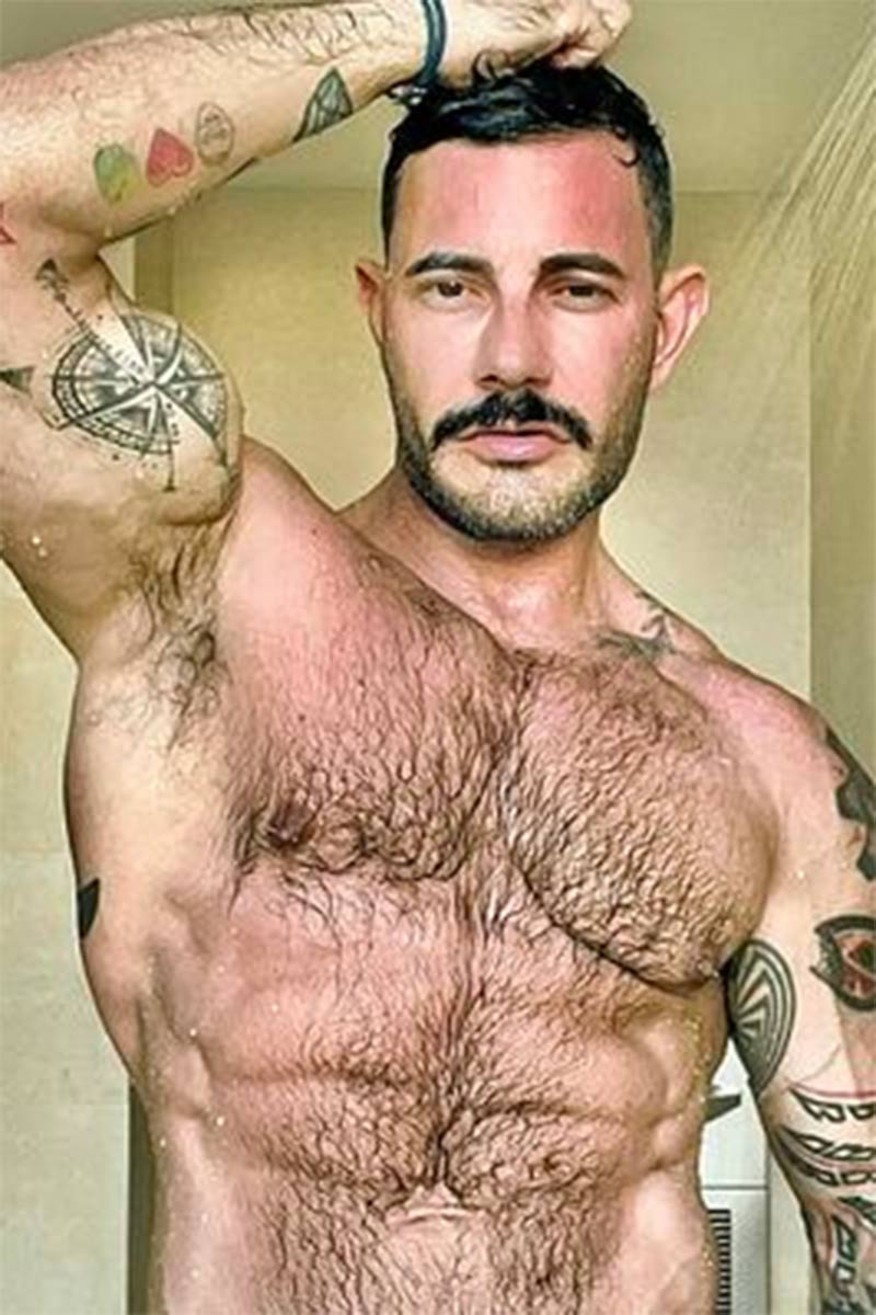 SexyStache performer profile