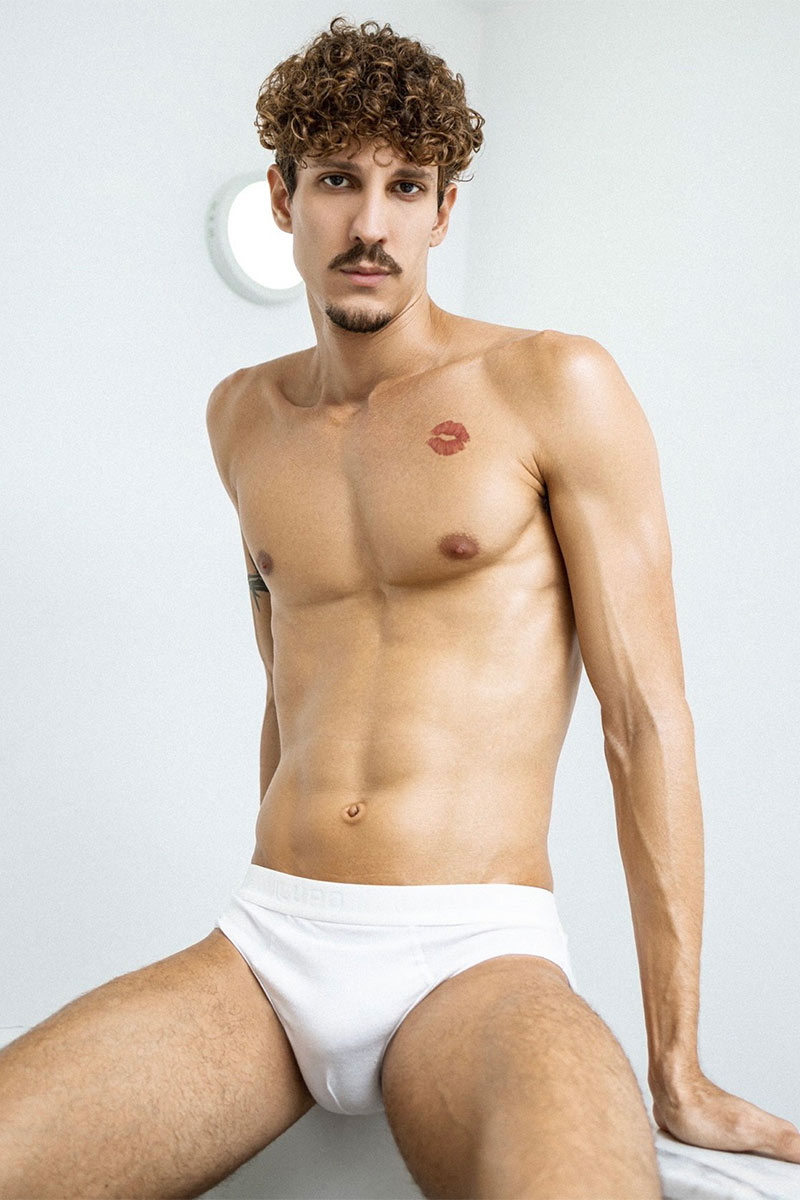 Gabriel Coimbra performer profile
