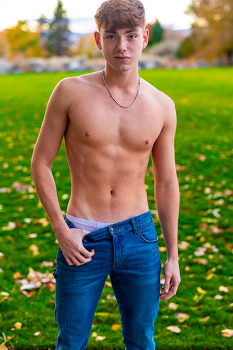 Tony Castelli performer profile