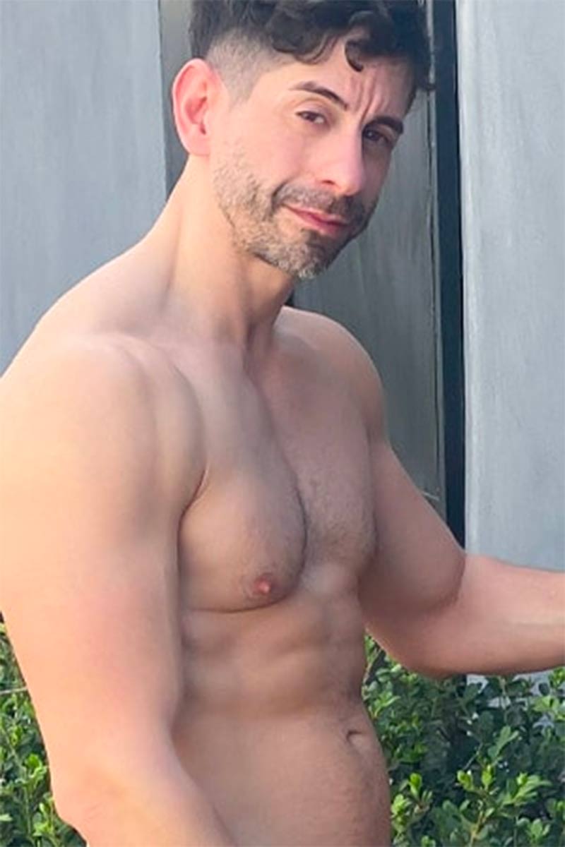 Victorino Stone performer profile