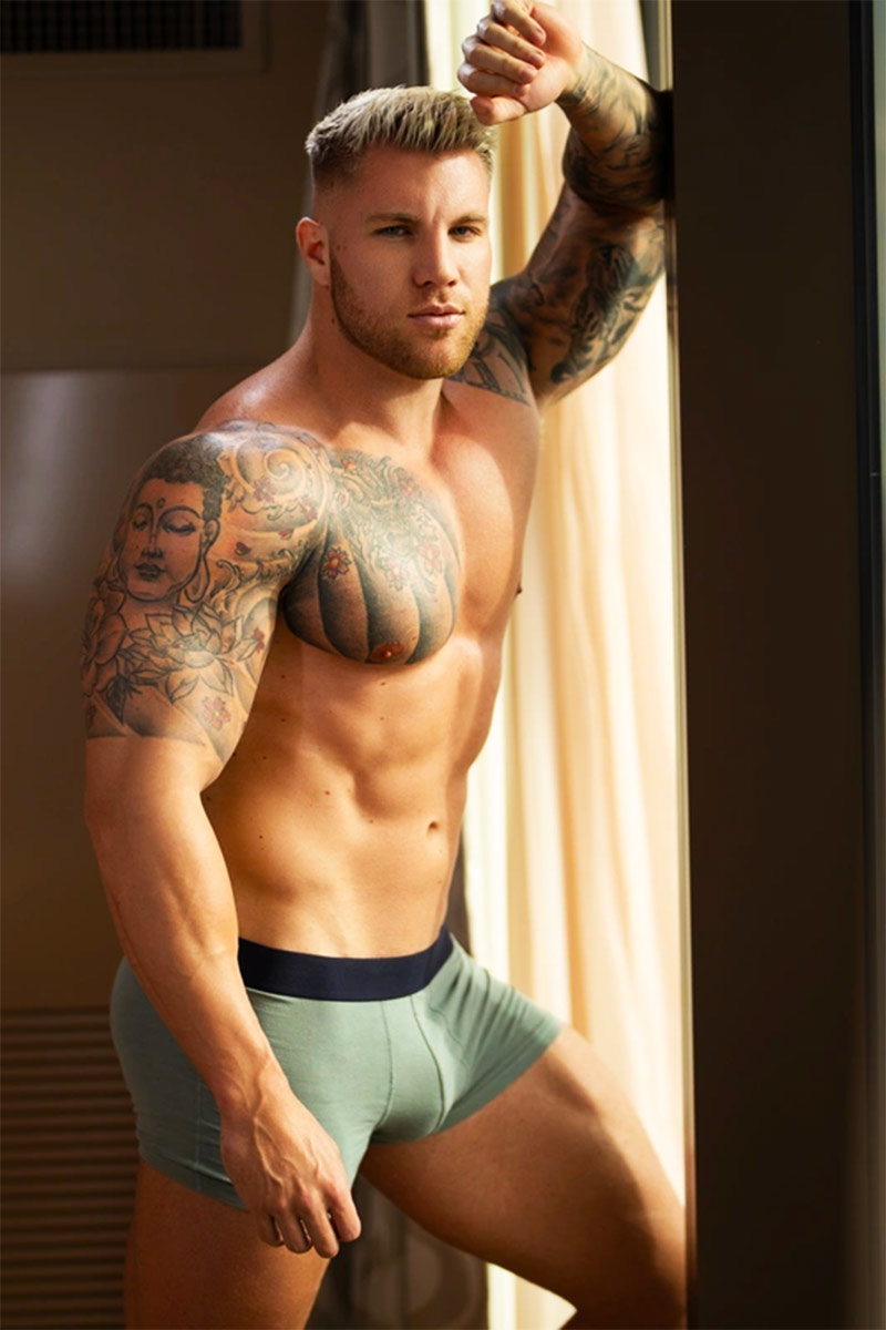 Filou Fitt performer profile