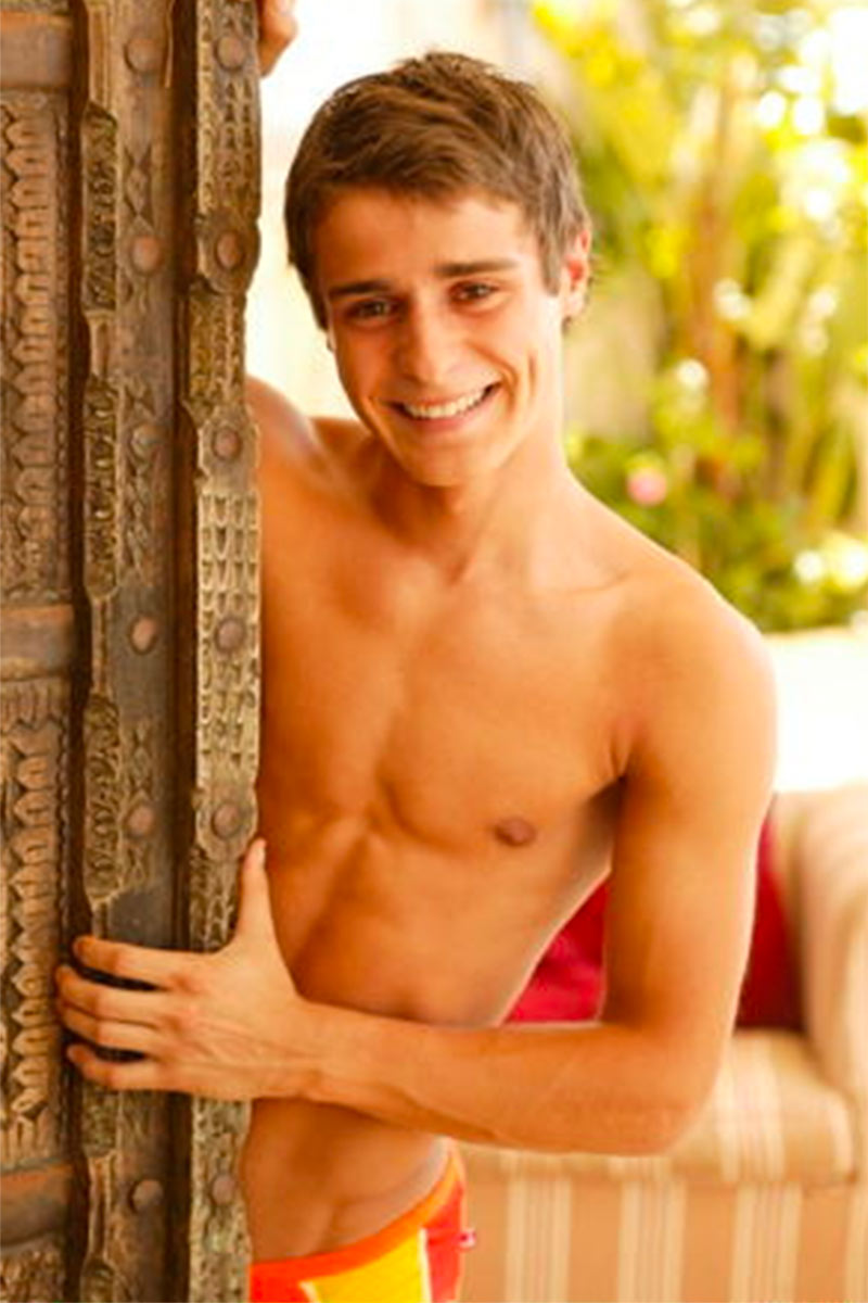 Keanu Faria performer profile