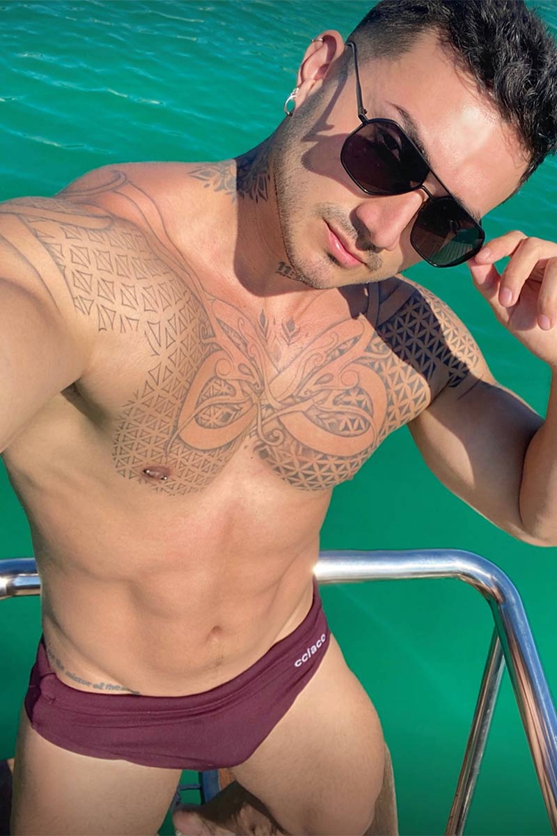 Thiago Dumont performer profile