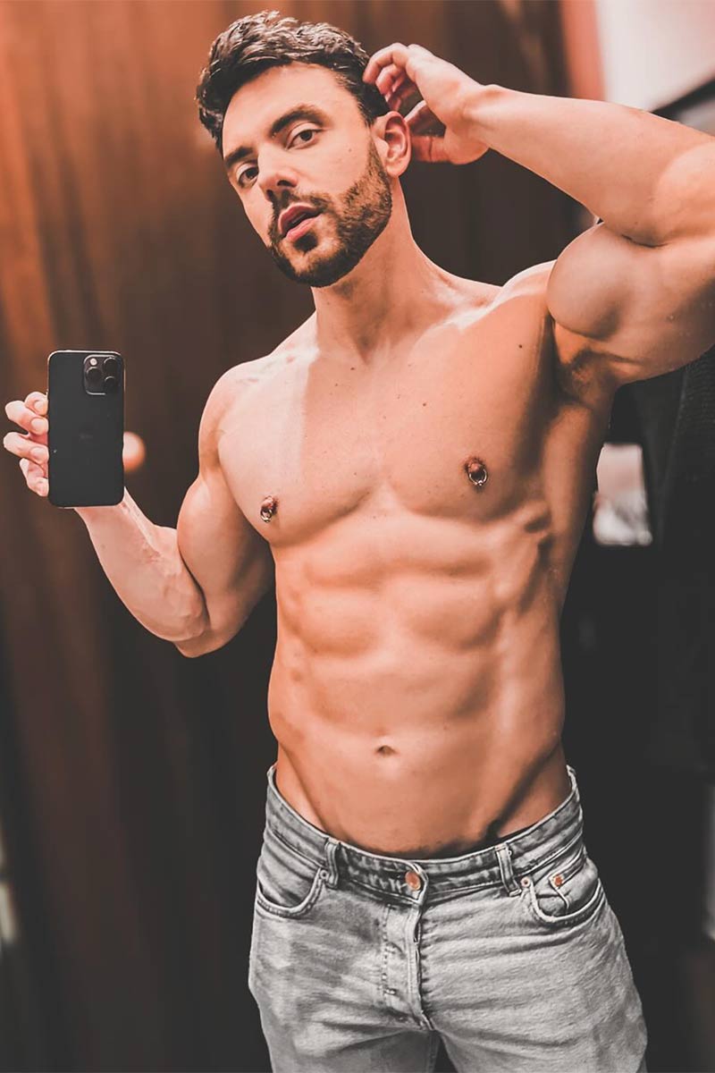 Trophy Muscle performer profile