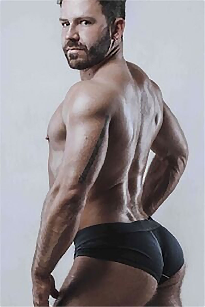 Johnny Tyson performer profile