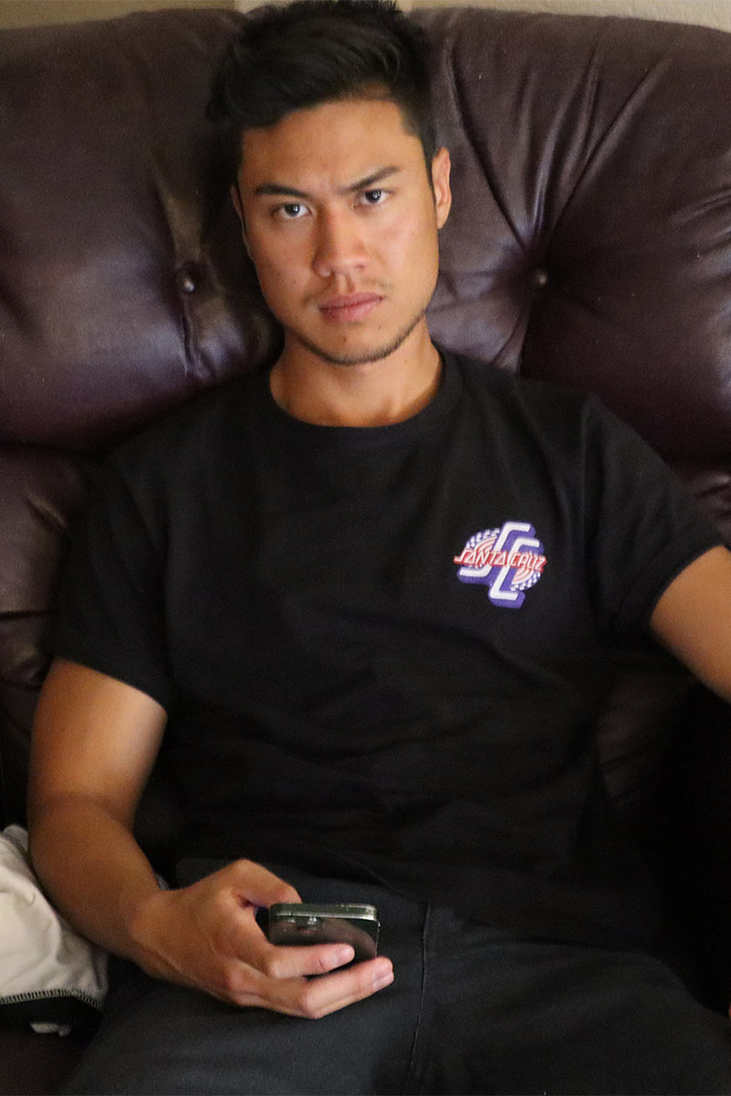 Justin Bradley performer profile