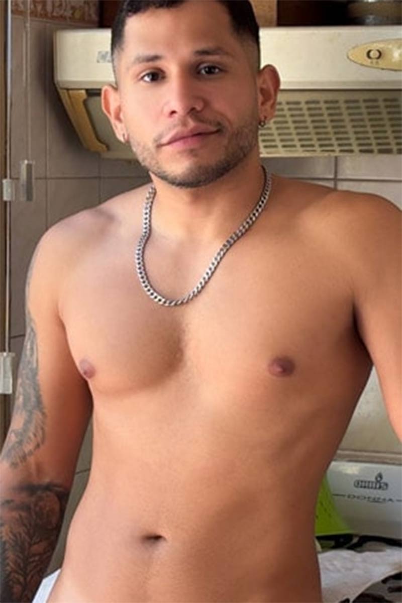 Jakee Tittan performer profile