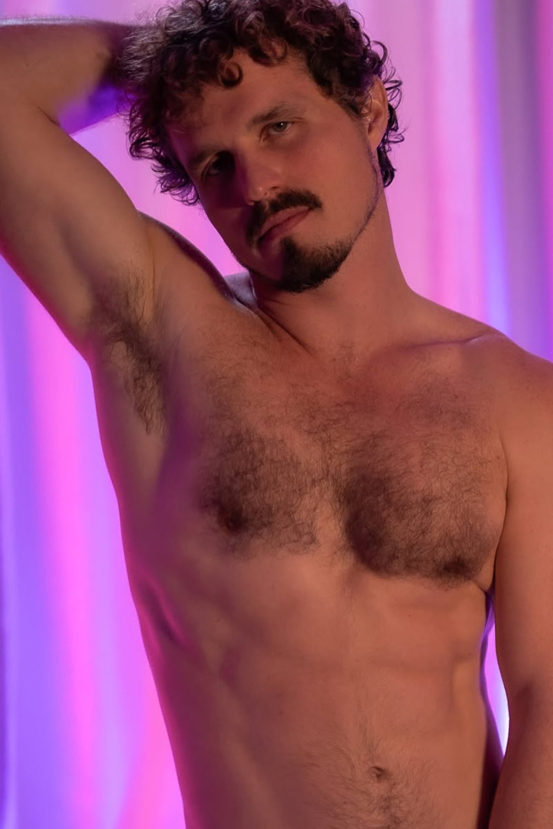 Robby Apples performer profile