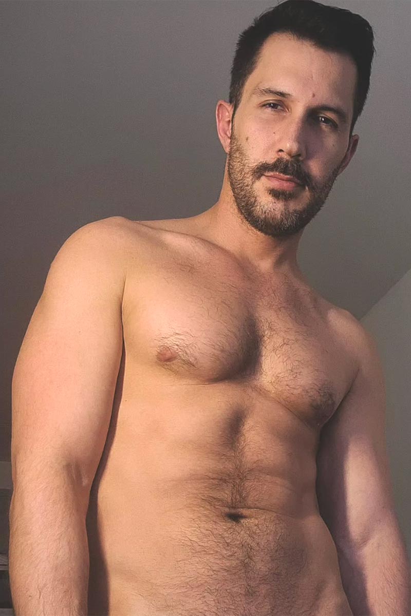 Shane Thomas performer profile