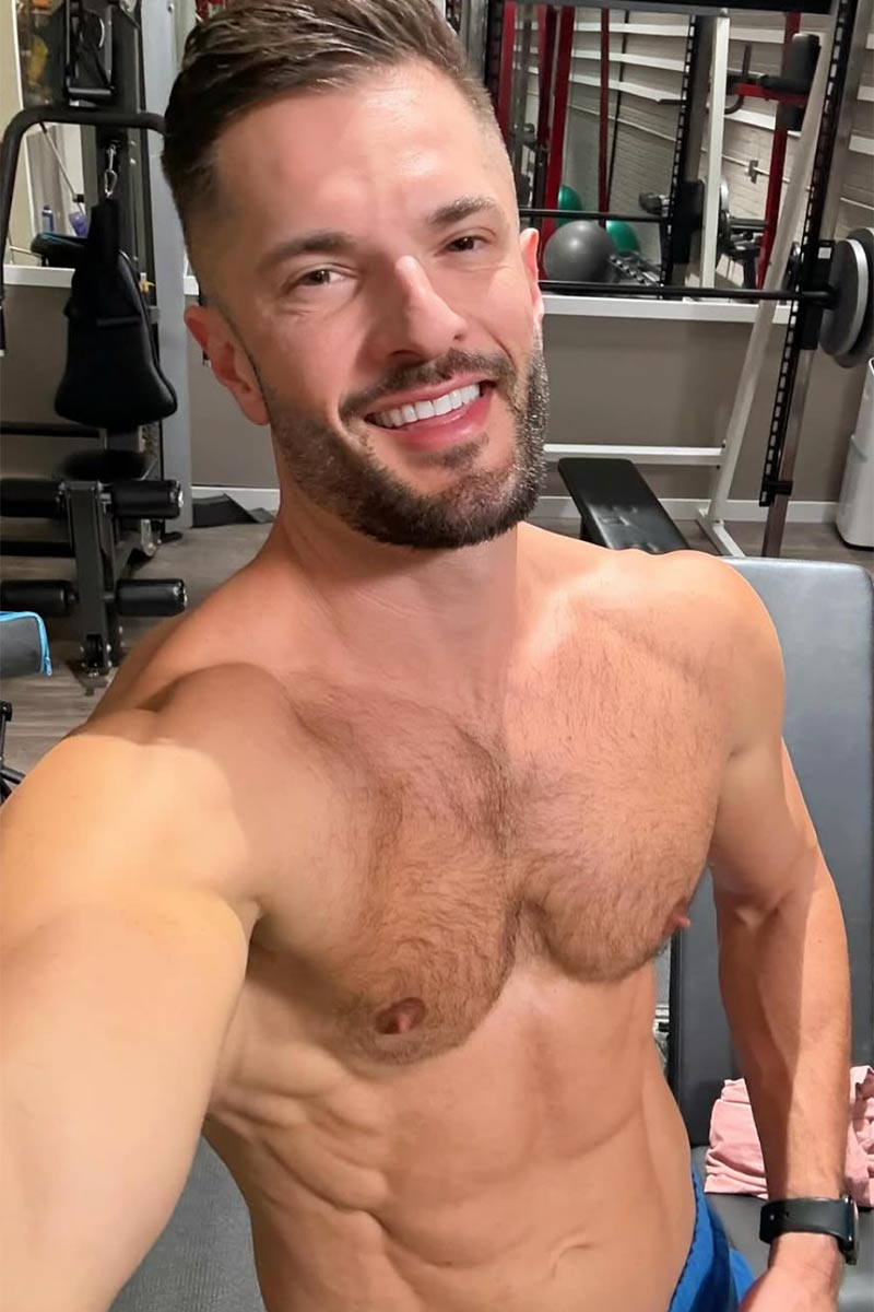 Zac Barrett performer profile