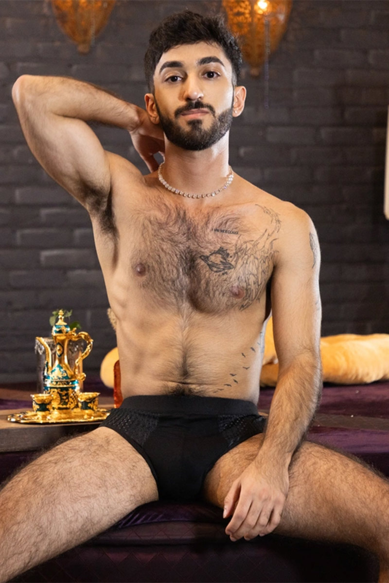 Ari Yummey performer profile