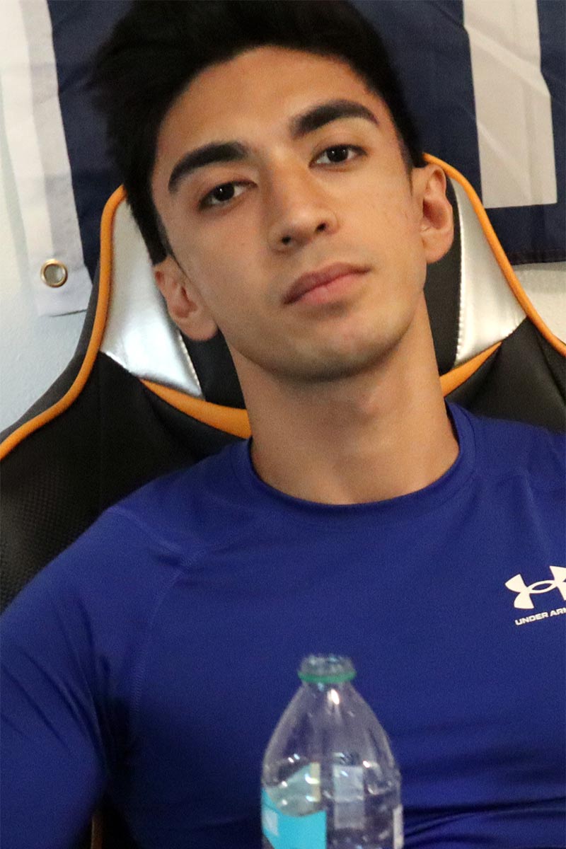 Emilio Hernandez performer profile