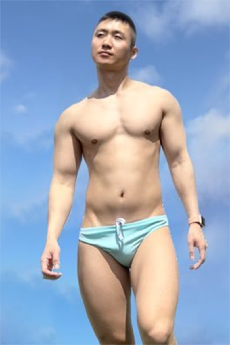 HOMOSEKI performer profile