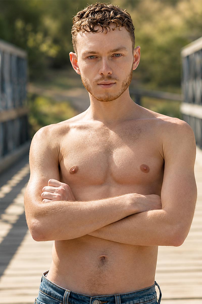 Lucky Banks performer profile