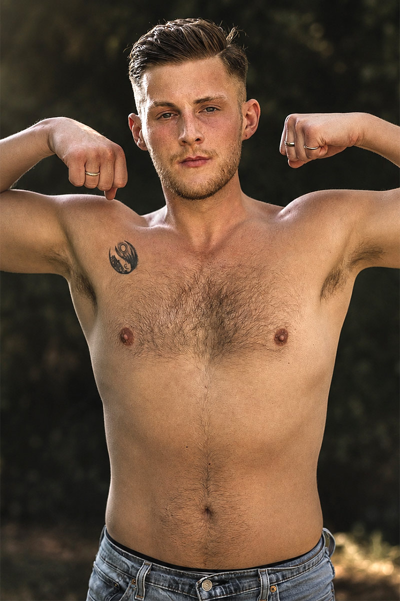 Chase Leone performer profile
