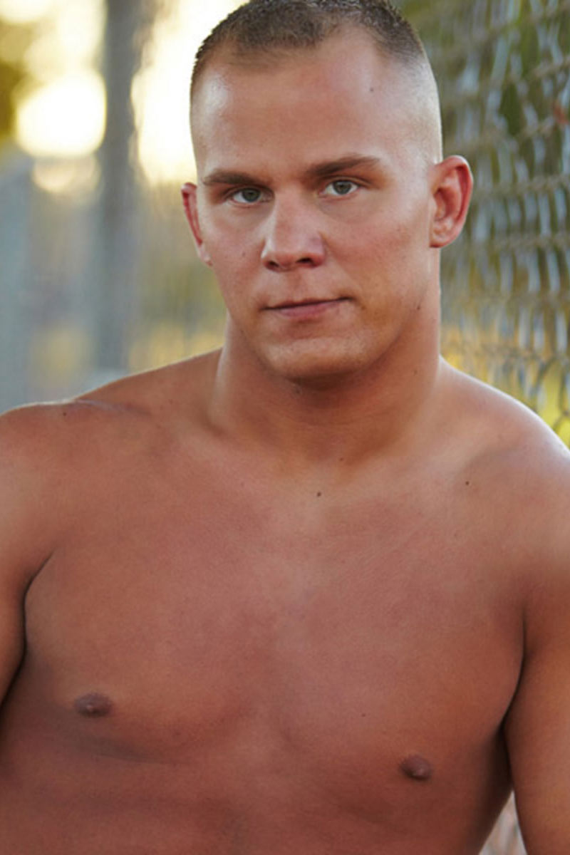 Austin Andrews performer profile