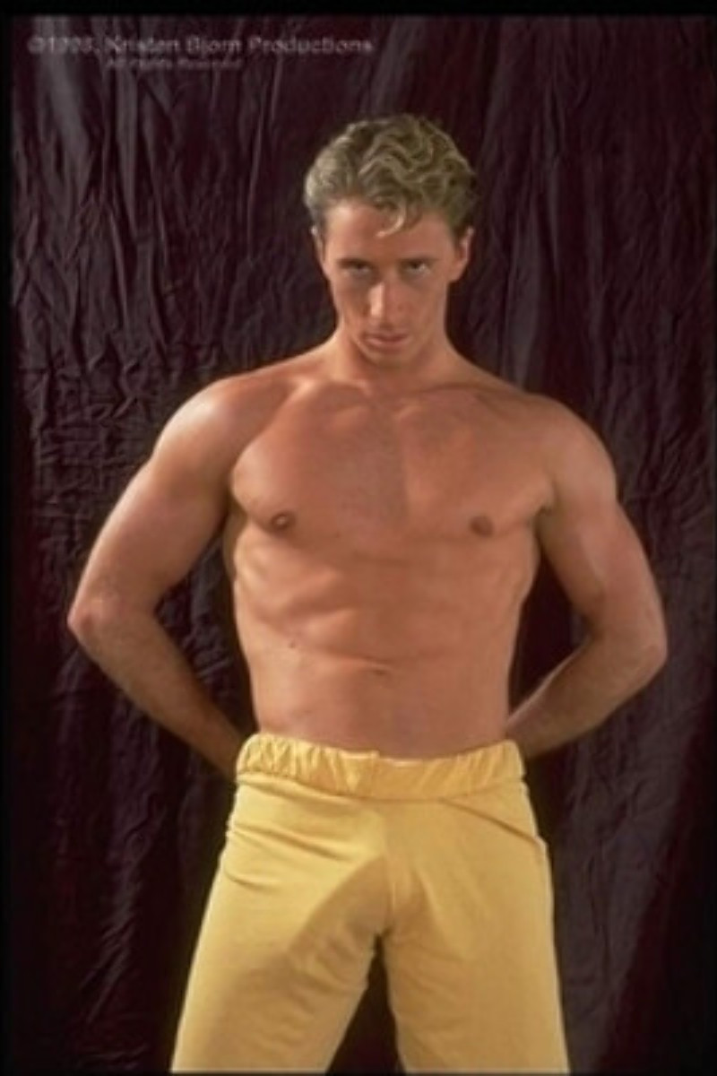 Sean Davis performer profile