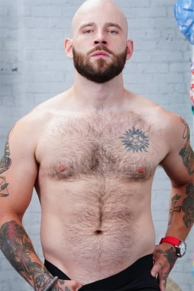 Alexander Pierce performer profile