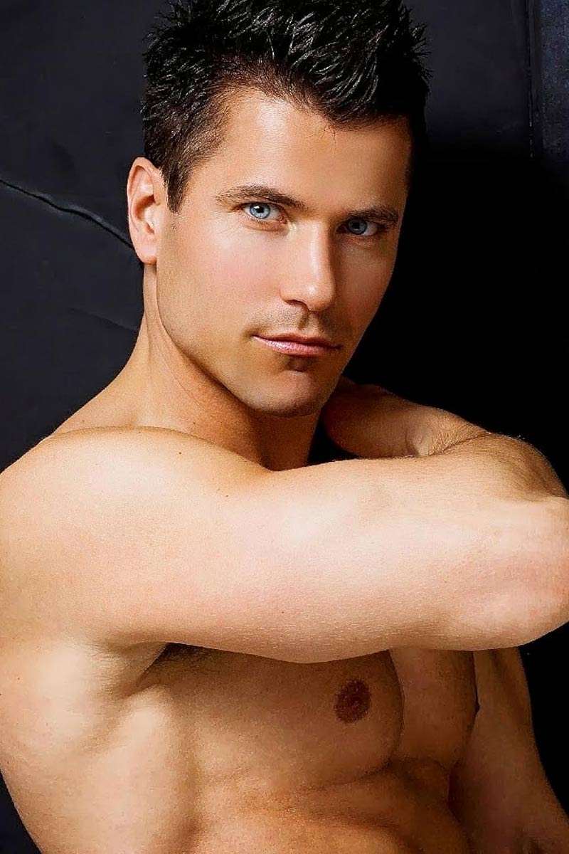 Lukas Ridgeston performer profile