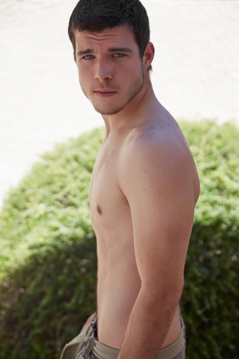Noah Jones performer profile