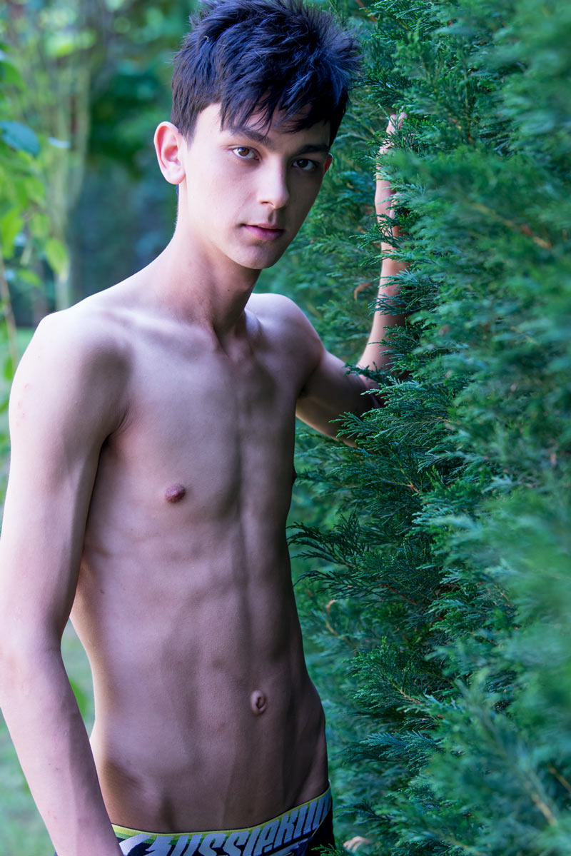 Adam Veller performer profile