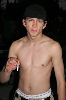 Ian Madrox performer profile