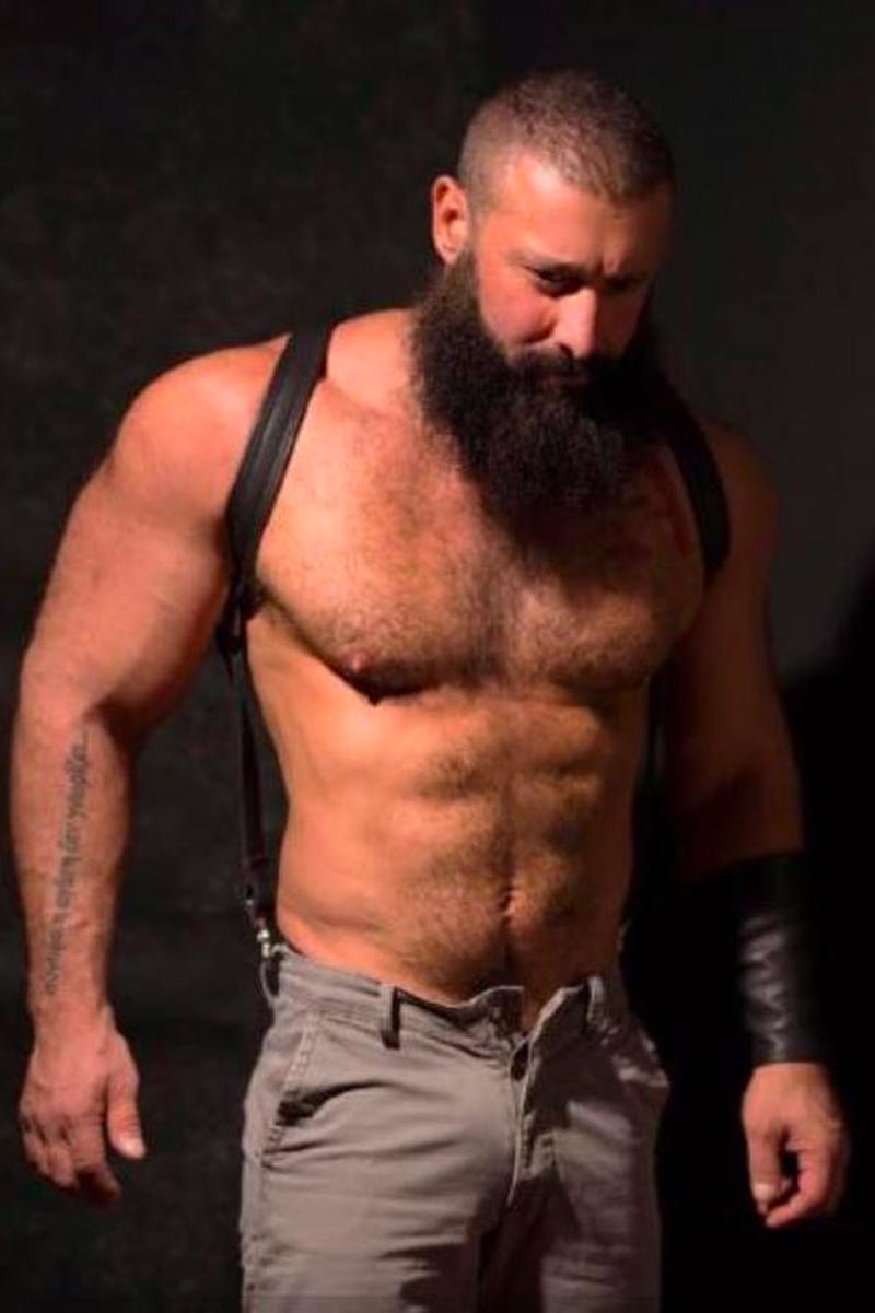 Alex Tikas performer profile